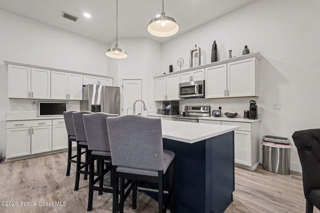 1444 Seeley Circle NW, Palm Bay, FL 32907
