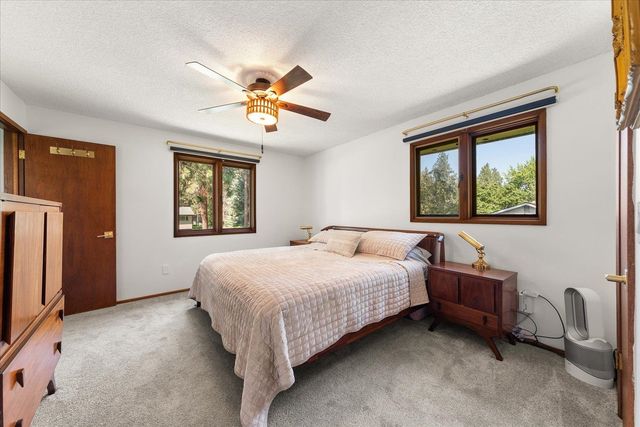4619 S RAYMOND Rd, Spokane Valley, WA 99206