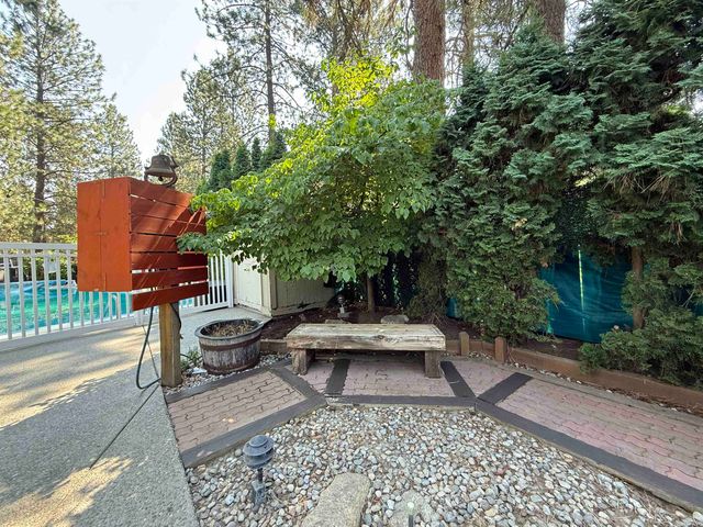 4619 S RAYMOND Rd, Spokane Valley, WA 99206