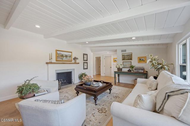 1191 Calle Arroyo, Thousand Oaks, CA 91360