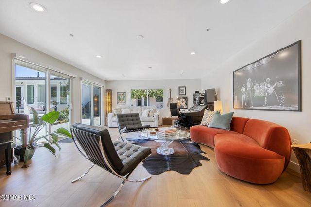 1191 Calle Arroyo, Thousand Oaks, CA 91360