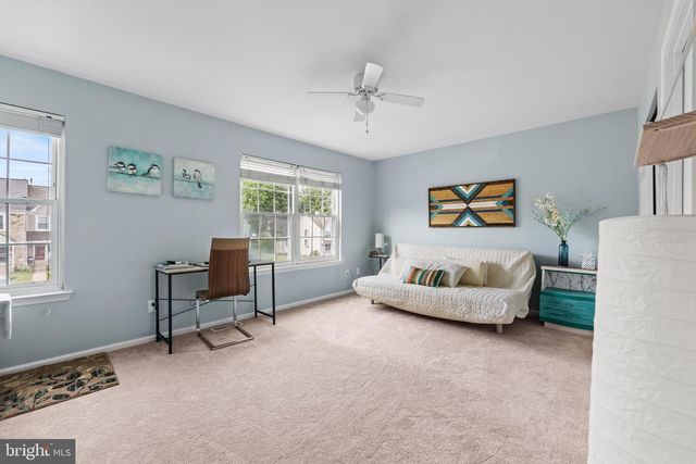 175 MEGAN CIR, Aston, PA 19014