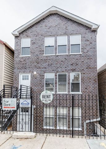 2109 W 18th Place, Chicago, IL 60608