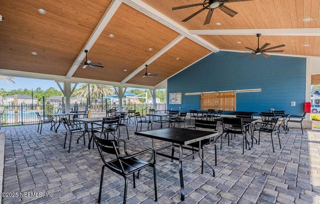 855 SYCAMORE Way, Orange Park, FL 32073