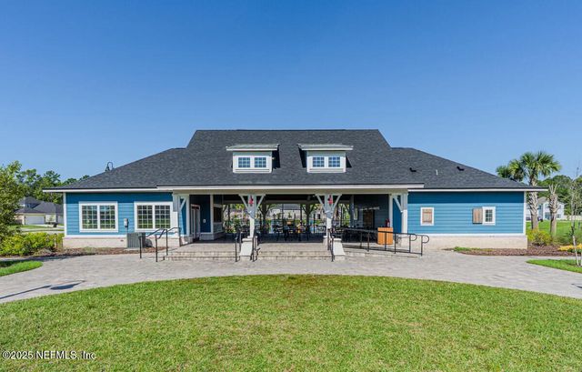 855 SYCAMORE Way, Orange Park, FL 32073