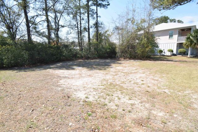 176 Lake Pointe Dr., Murrells Inlet, SC 29576