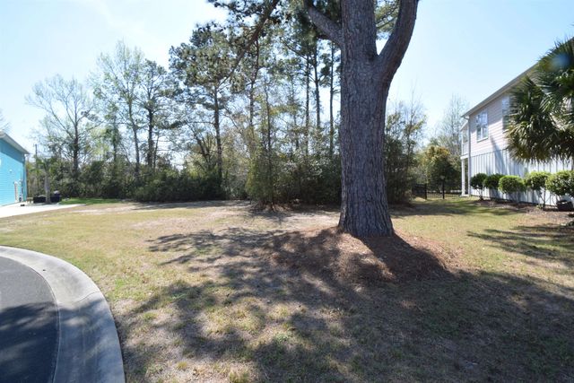 176 Lake Pointe Dr., Murrells Inlet, SC 29576