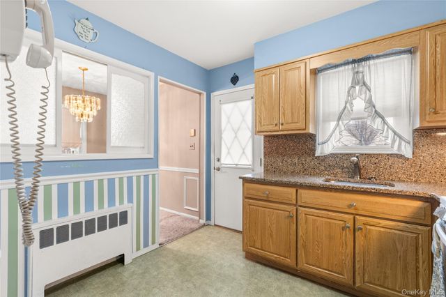 2341 Dobson Avenue, Merrick, NY 11566