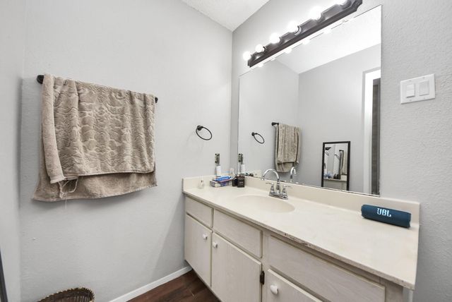 13457 Garden Grove, Houston, TX 77082