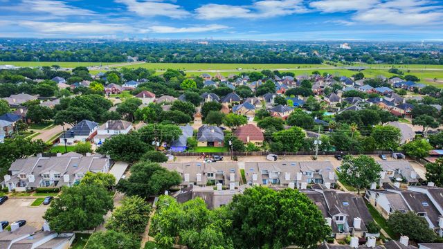 13457 Garden Grove, Houston, TX 77082