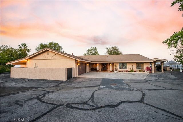 30602 Hasley Canyon Road, Castaic, CA 91384