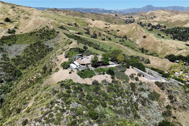 30602 Hasley Canyon Road, Castaic, CA 91384