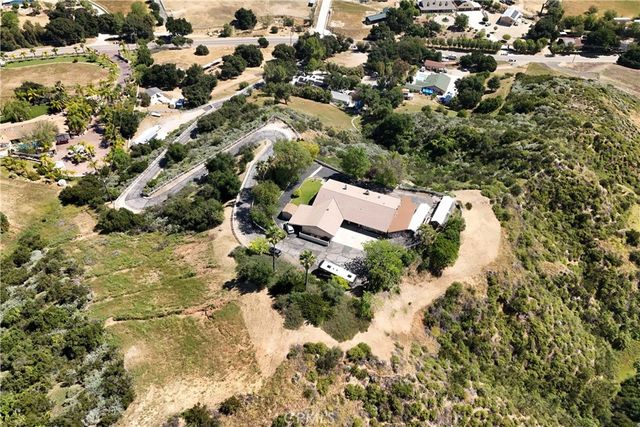 30602 Hasley Canyon Road, Castaic, CA 91384