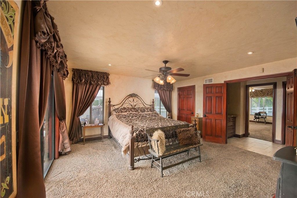 Image 17 of property listing at 30602 Hasley Canyon Road, Castaic, CA 91384