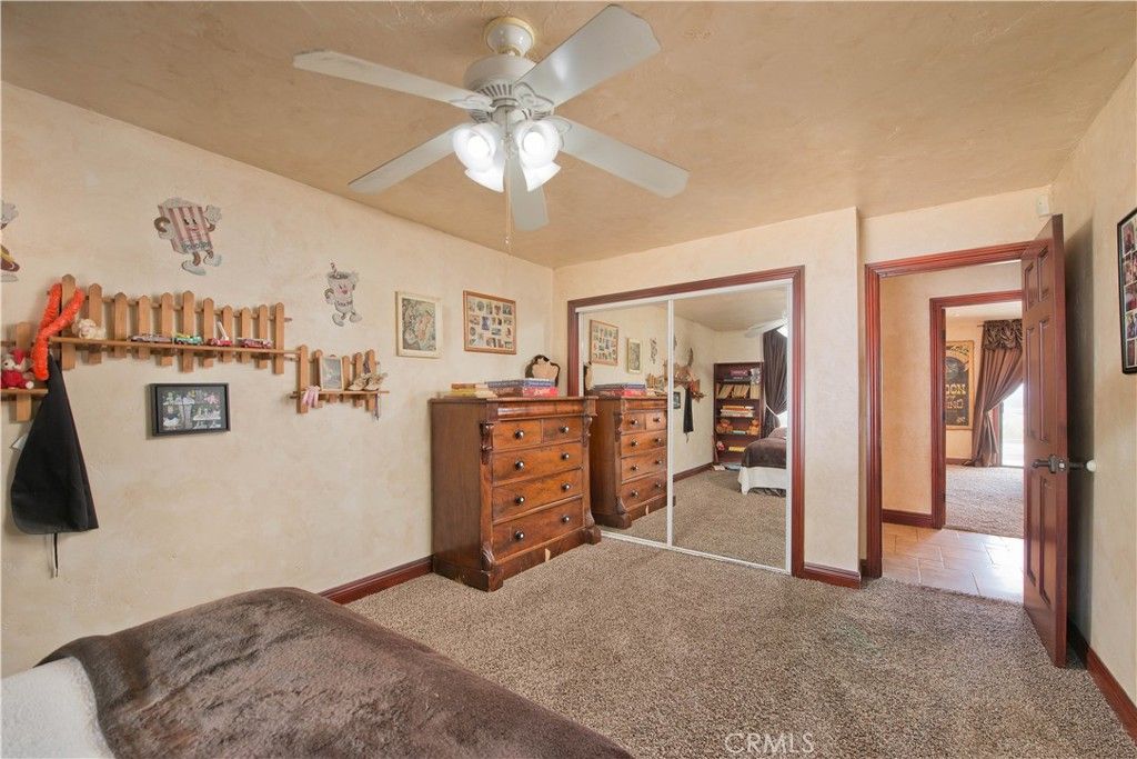 Image 25 of property listing at 30602 Hasley Canyon Road, Castaic, CA 91384