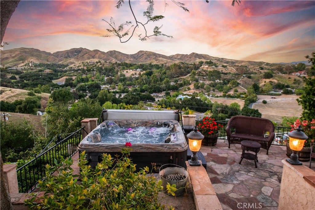 Image 35 of property listing at 30602 Hasley Canyon Road, Castaic, CA 91384