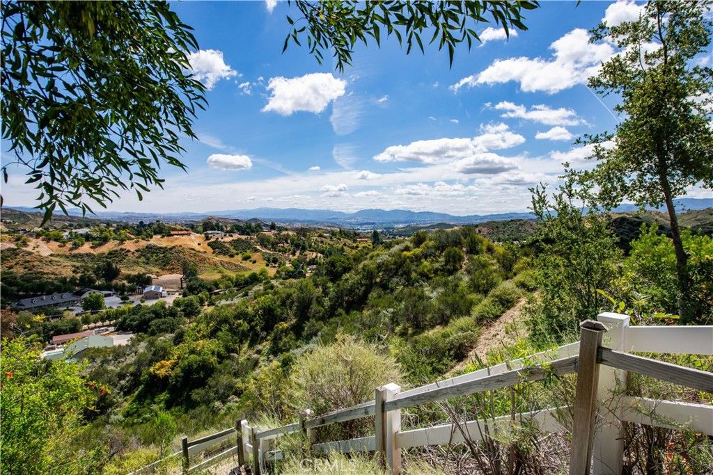 Image 45 of property listing at 30602 Hasley Canyon Road, Castaic, CA 91384
