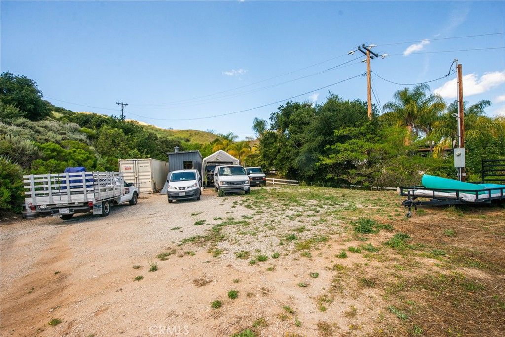Image 51 of property listing at 30602 Hasley Canyon Road, Castaic, CA 91384