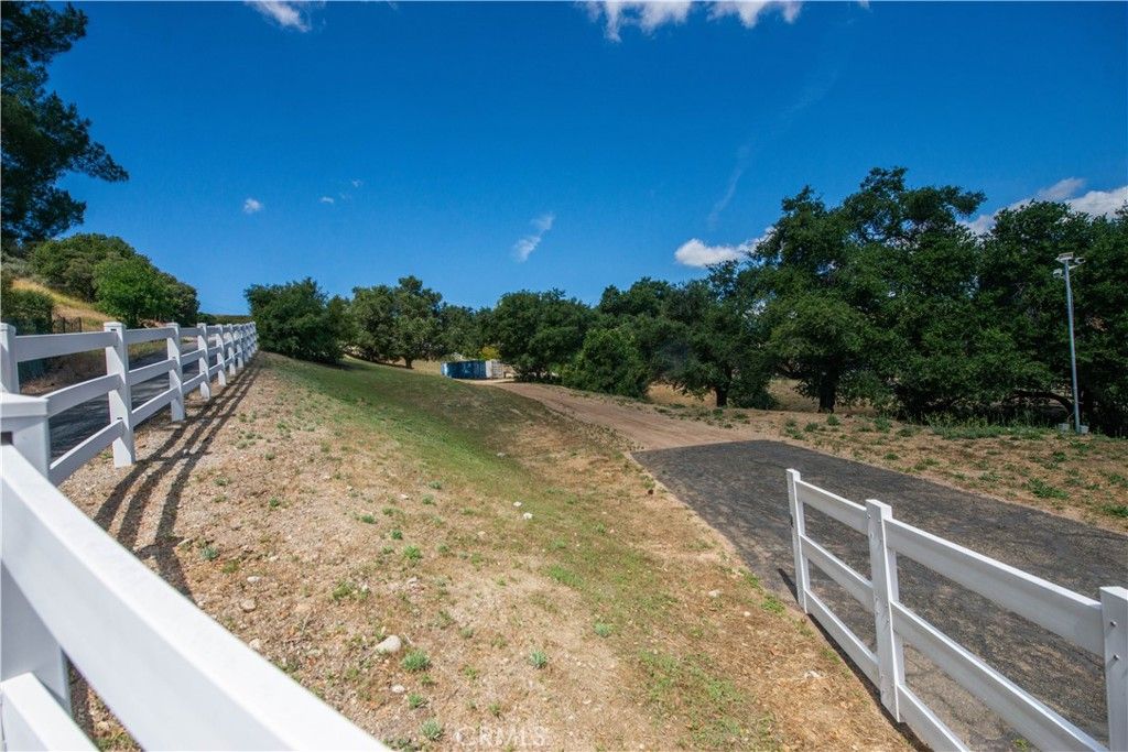 Image 52 of property listing at 30602 Hasley Canyon Road, Castaic, CA 91384