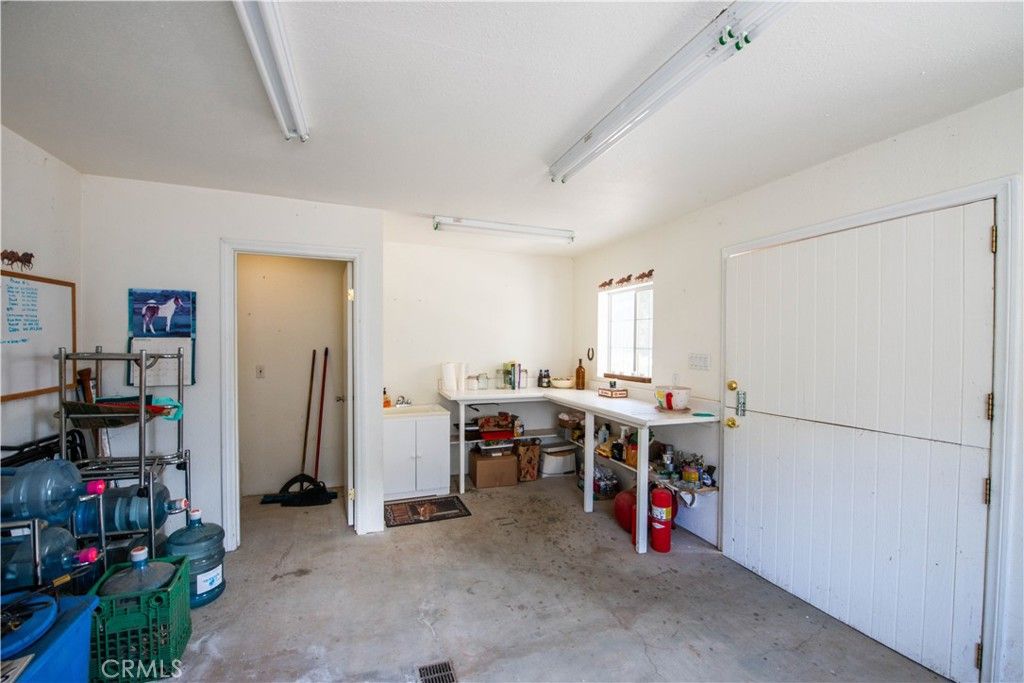 Image 56 of property listing at 30602 Hasley Canyon Road, Castaic, CA 91384