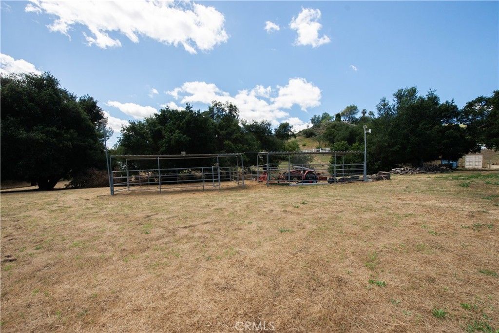 Image 59 of property listing at 30602 Hasley Canyon Road, Castaic, CA 91384