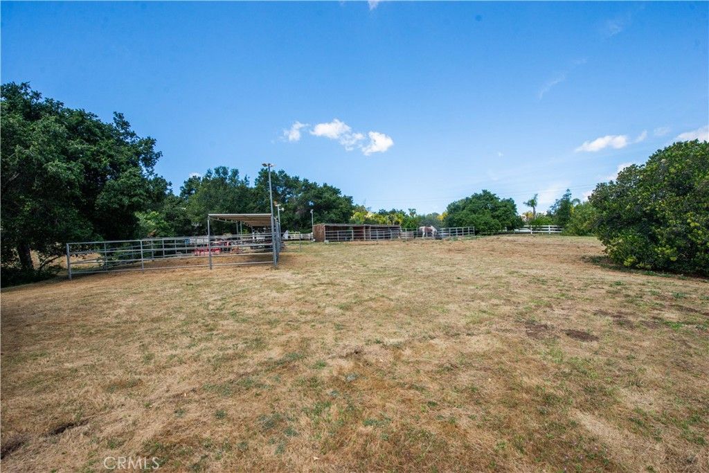 Image 61 of property listing at 30602 Hasley Canyon Road, Castaic, CA 91384
