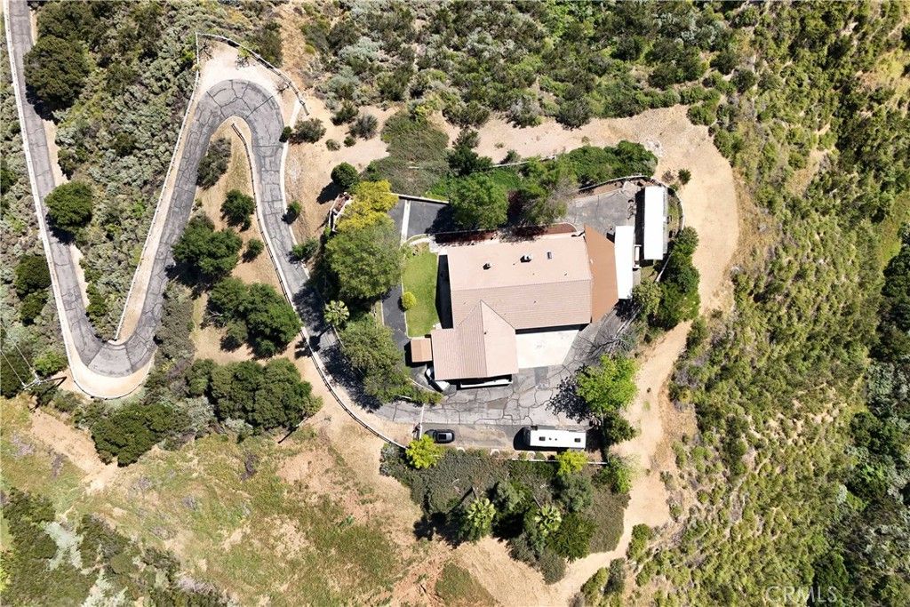 Image 69 of property listing at 30602 Hasley Canyon Road, Castaic, CA 91384