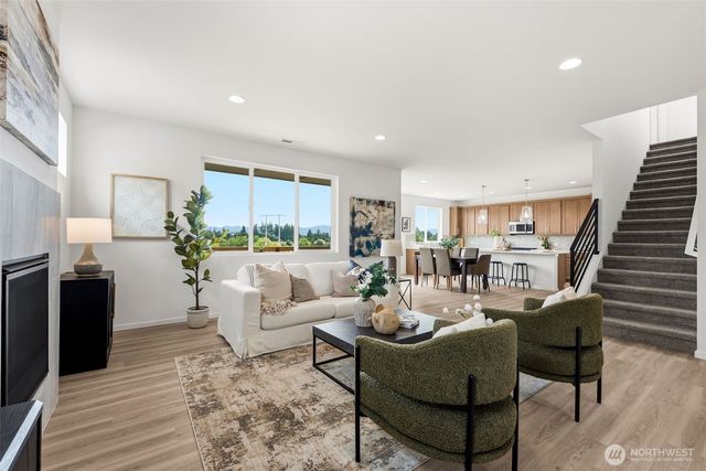 3209 219th Avenue E, Lake Tapps, WA 98391