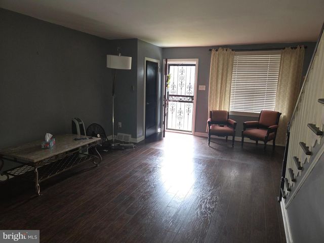 1147 E SLOCUM ST, Philadelphia, PA 19150