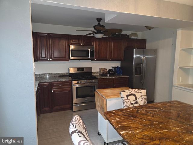 1147 E SLOCUM ST, Philadelphia, PA 19150