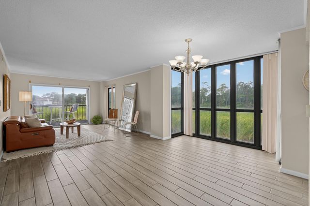 311 69th Ave N Apt 106, Myrtle Beach, SC 29572