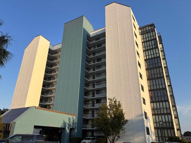 311 69th Ave N Apt 106, Myrtle Beach, SC 29572