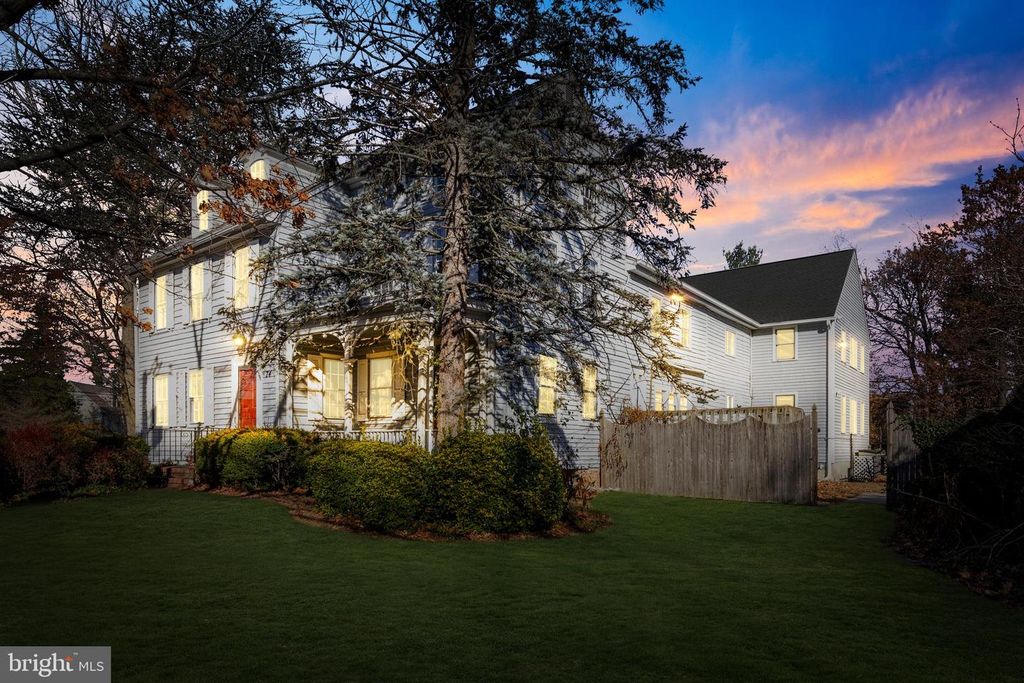 Image 1 of property listing at 74 E MAIN ST, Marlton, NJ 08053