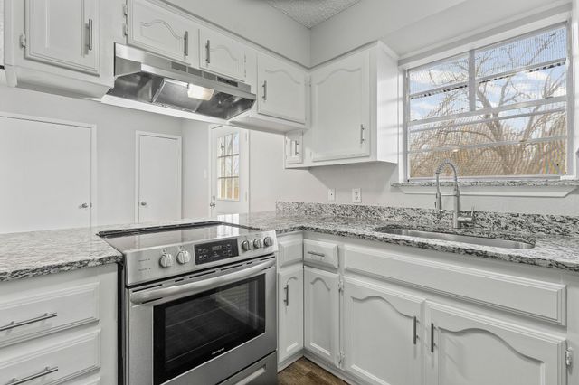 220 S League Street S, Sulphur Springs, TX 75482