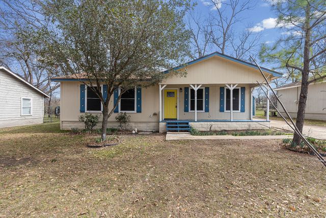 220 S League Street S, Sulphur Springs, TX 75482