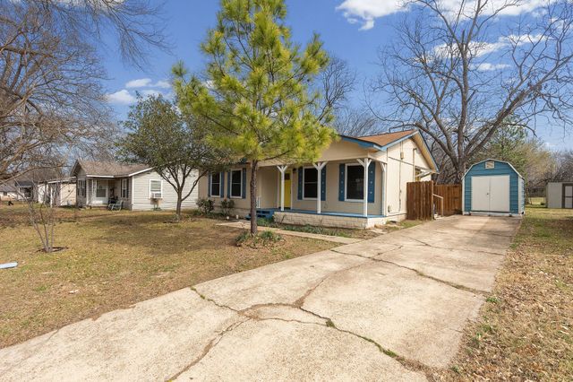 220 S League Street S, Sulphur Springs, TX 75482