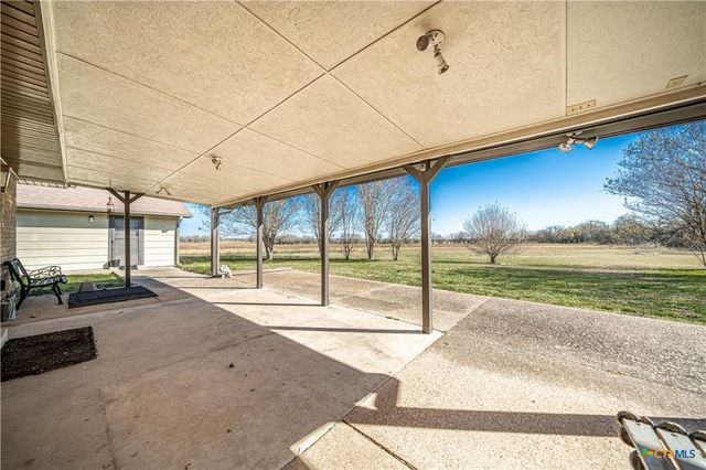 17941 Old 81, Troy, TX 76579