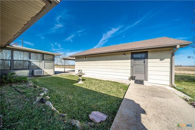 17941 Old 81, Troy, TX 76579