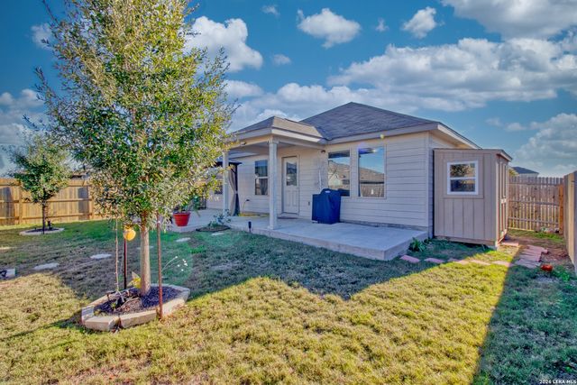 10663 Penelope, Converse, TX 78109