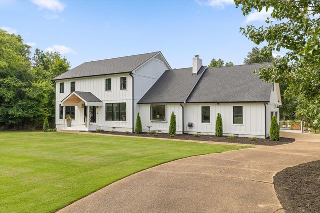9220 Hopi Trail, Ooltewah, TN 37363