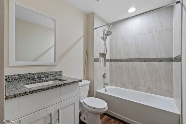 9018 Penny CIR, Labelle, FL 33935