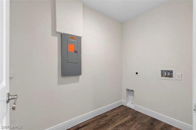 9018 Penny CIR, Labelle, FL 33935