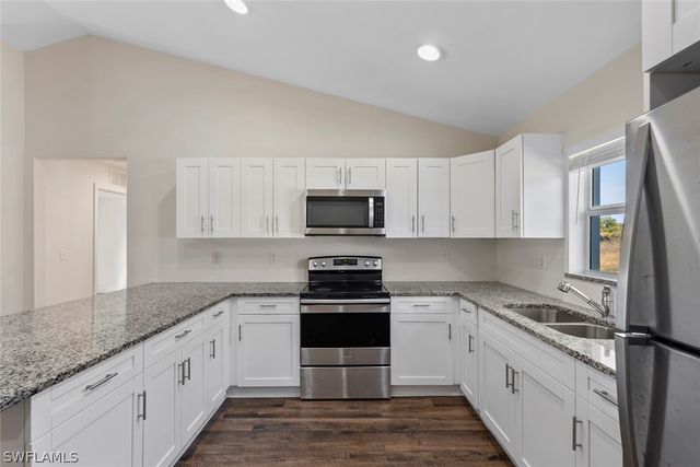 9018 Penny CIR, Labelle, FL 33935