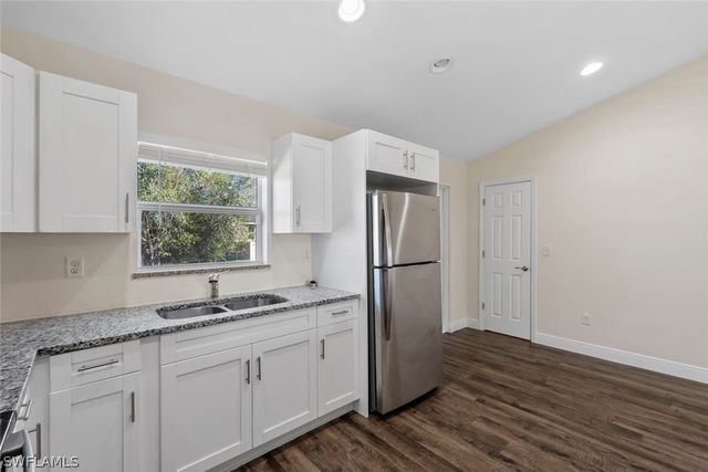 9018 Penny CIR, Labelle, FL 33935