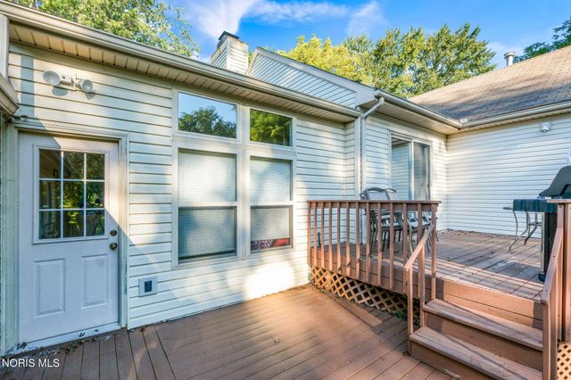 1425 S Crissey Road, Holland, OH 43528