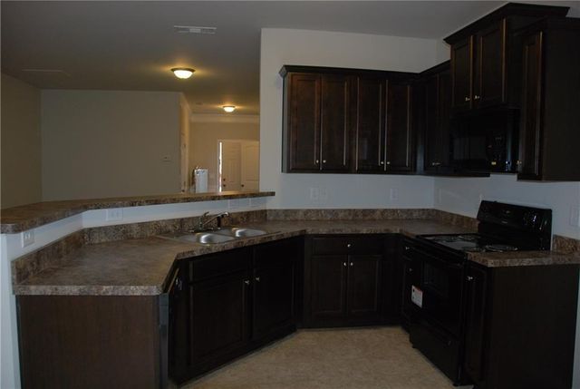258 Valley Crossing 112, Canton, GA 30114