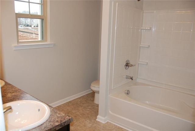 258 Valley Crossing 112, Canton, GA 30114
