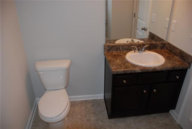258 Valley Crossing 112, Canton, GA 30114