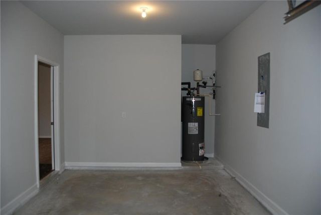 258 Valley Crossing 112, Canton, GA 30114
