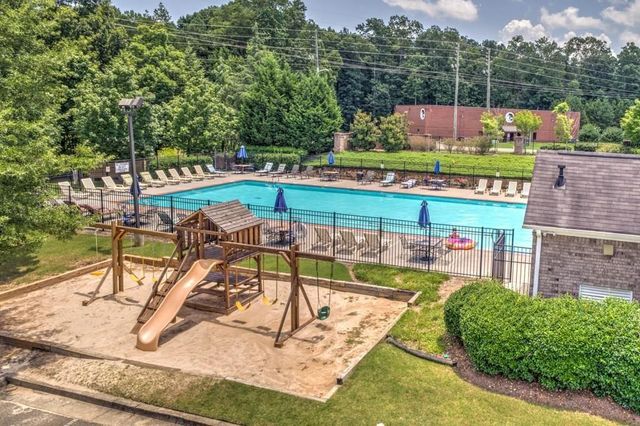 258 Valley Crossing 112, Canton, GA 30114